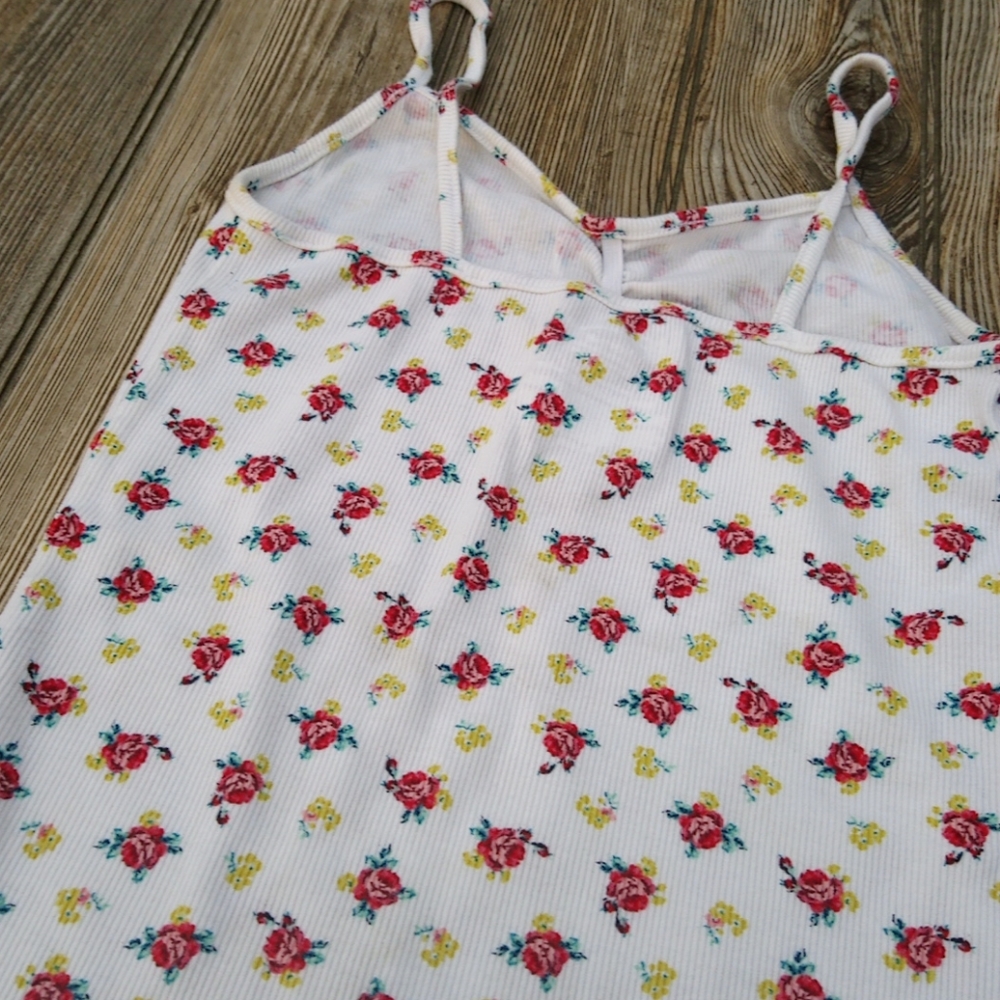 Simple Ribbed Floral Colorful Tank Top - Picture 8 of 9